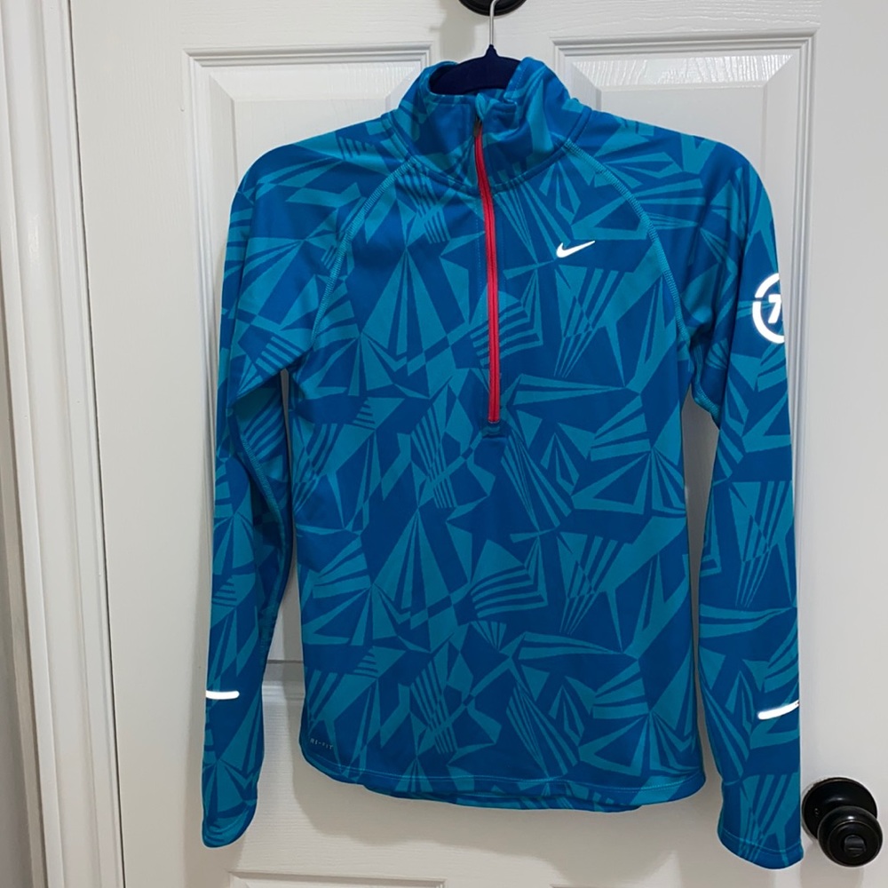 Nike | Woman’s Dri-Fit Running 1/2 Zip Pullover Sweater - Size Small